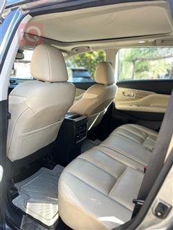 نيسان مورانو